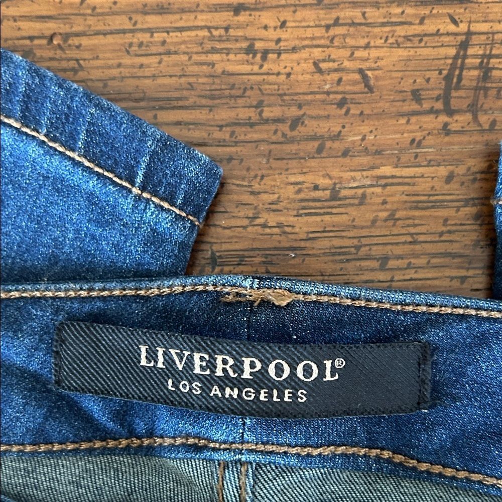 Liverpool The Crop Straight EUC 10 - Picture 9 of 16